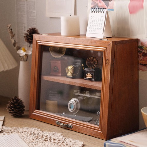 Figurine display case toy - figurine,